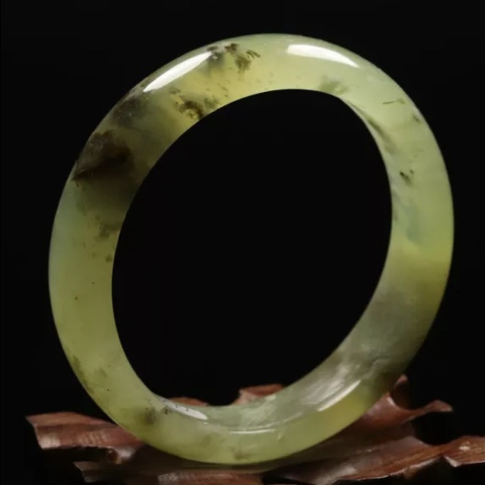 Natural Untreated Hand carved JadeBangle59mm/med